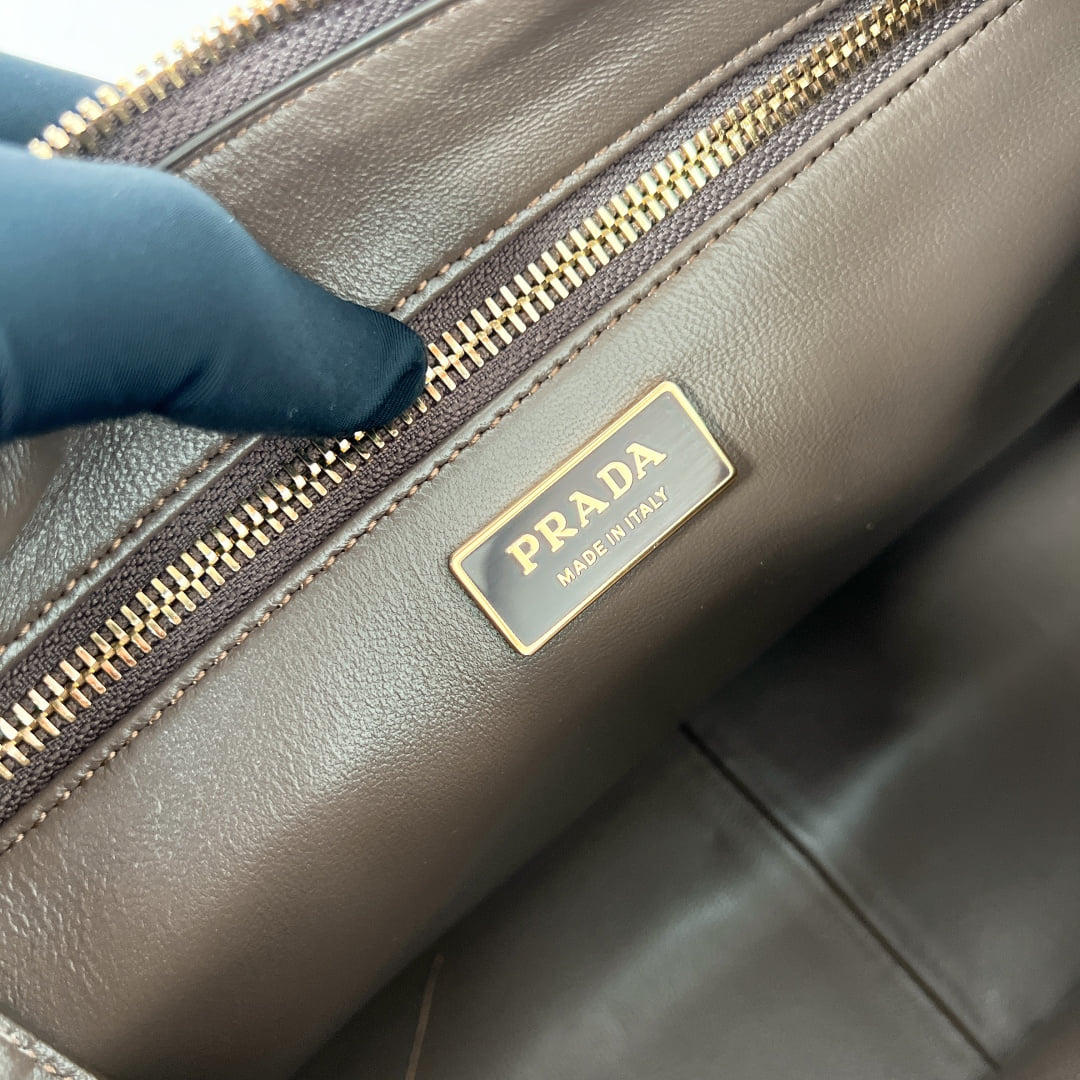 Shoulder Bag - 1BC231 - коричневый Prada 1BC231