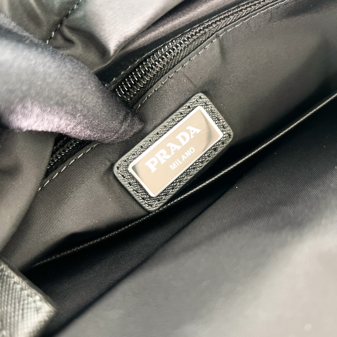 Backpack - 2VZ101 - черный Prada 2VZ101