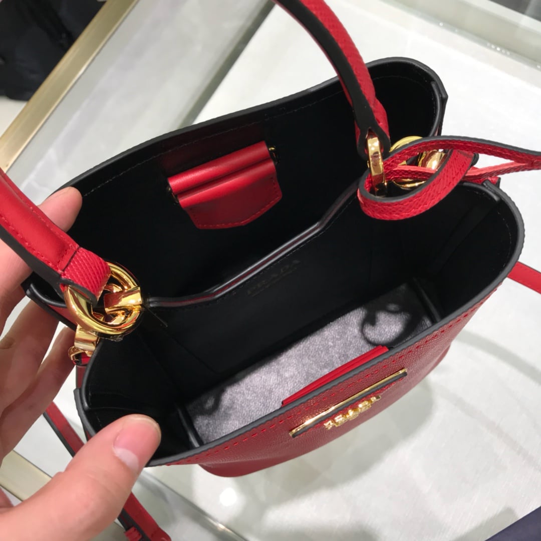 Bucket - 1BA217 - FA1052 Prada 1BA217