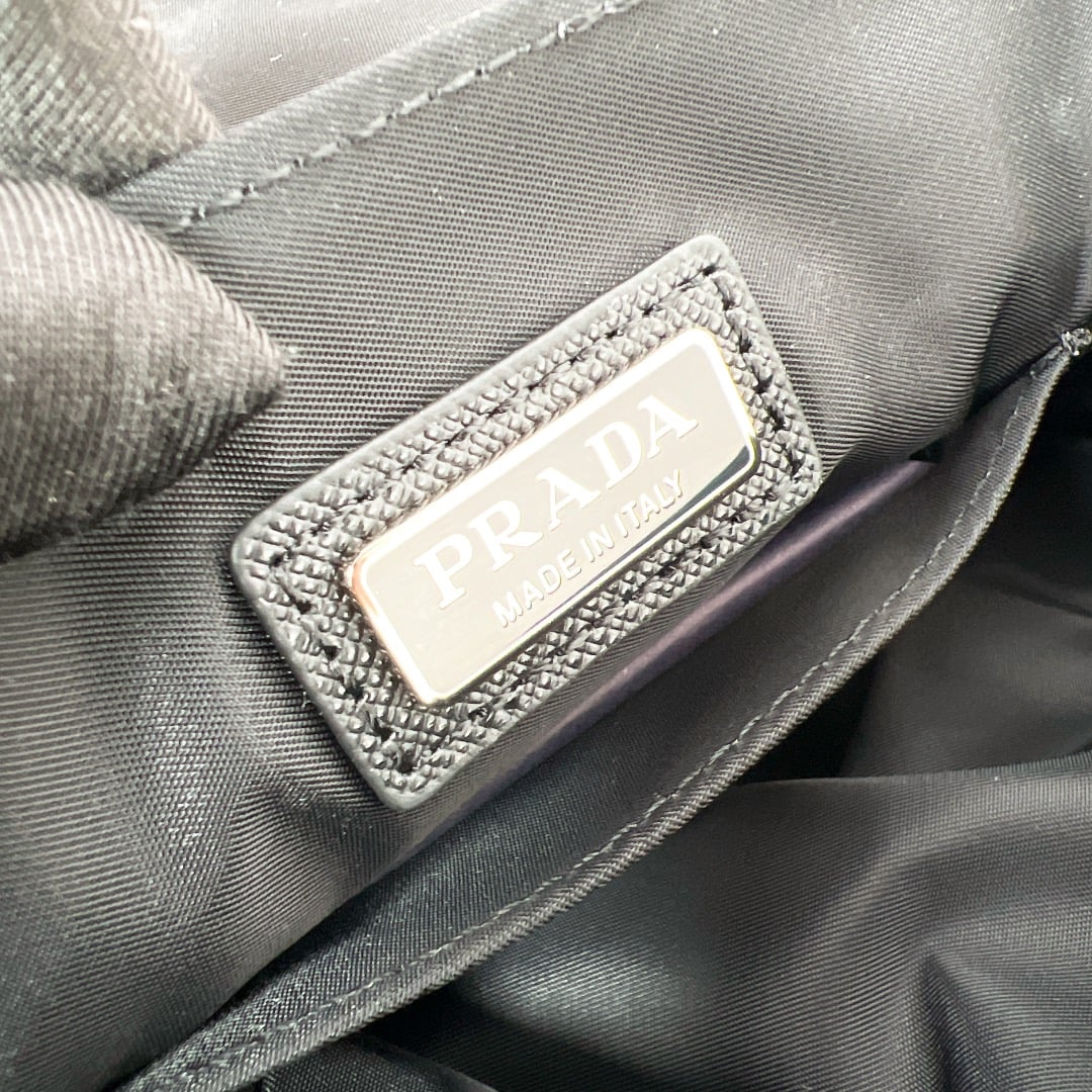 Messenger - 2VD070 - черный - A21B1E Prada 2VD070
