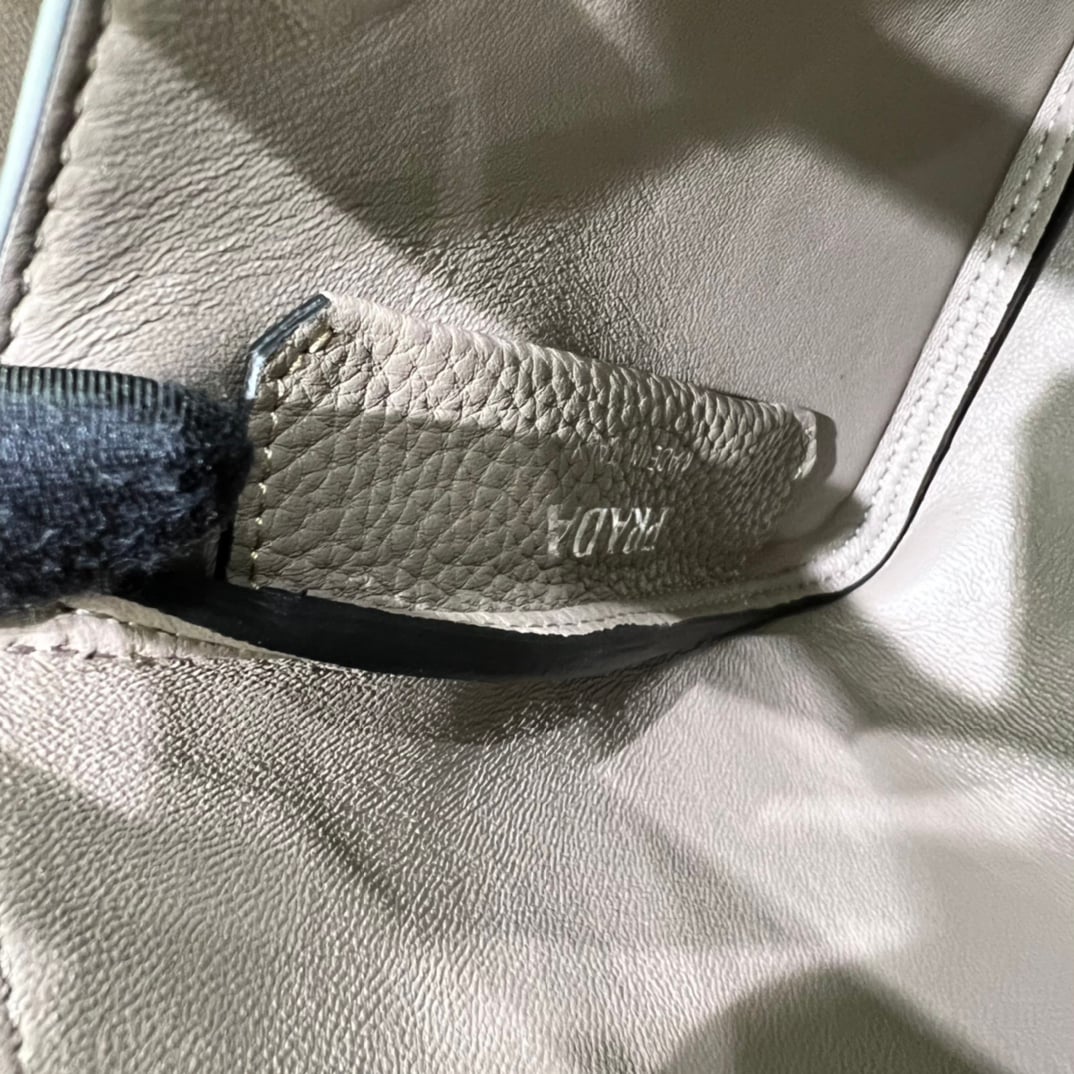 Tote - 1BA349 - серый - AA177E Prada 1BA349