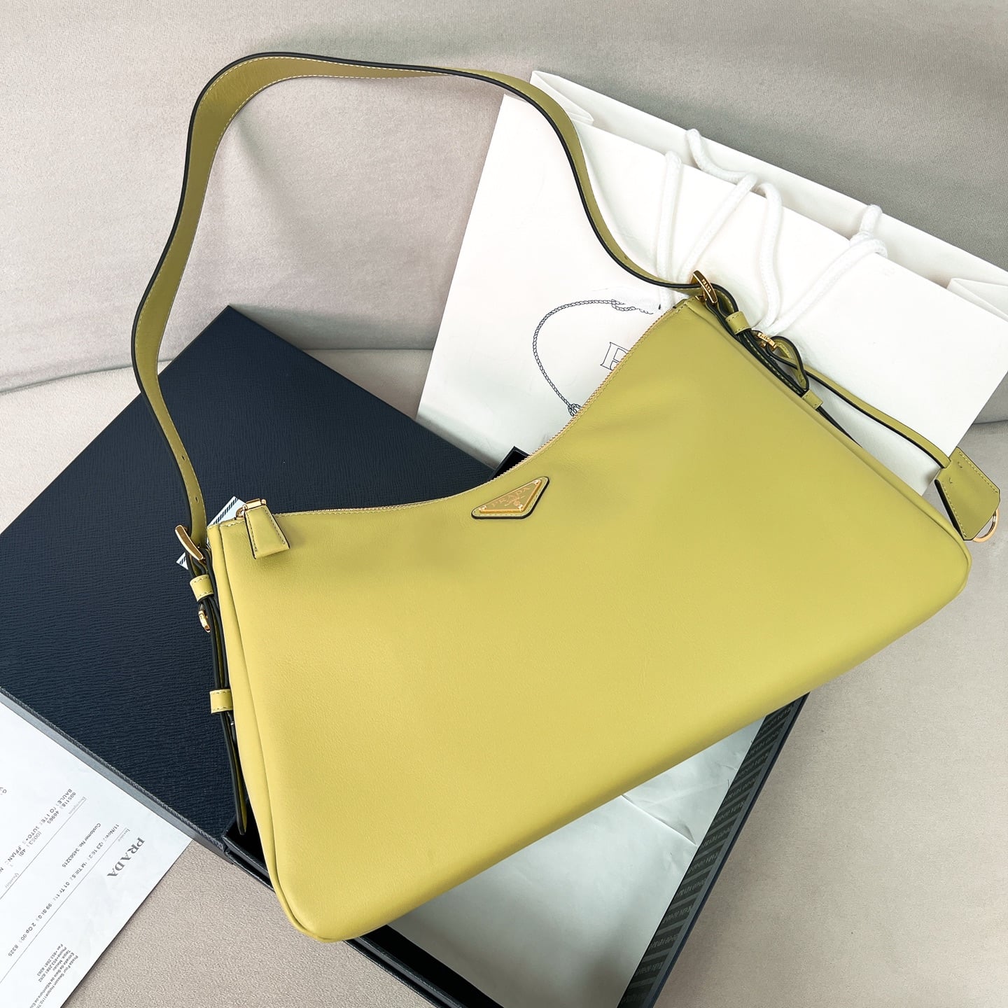 Hobo - 1BC228 - ECA075 Prada 1BC228