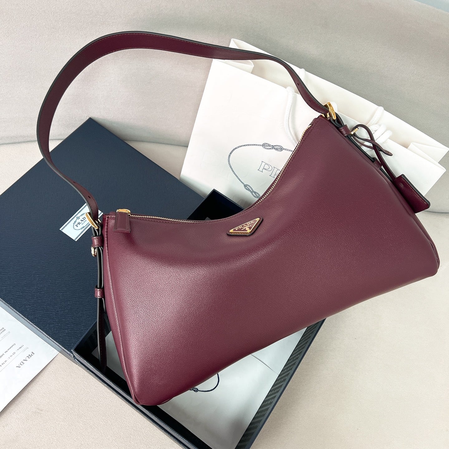 Hobo - 1BC228 - бордовый Prada 1BC228