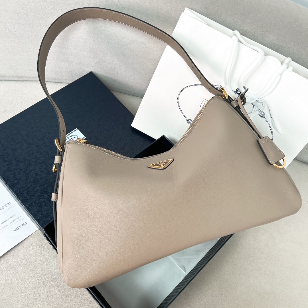 Hobo - 1BC228 - серый Prada 1BC228