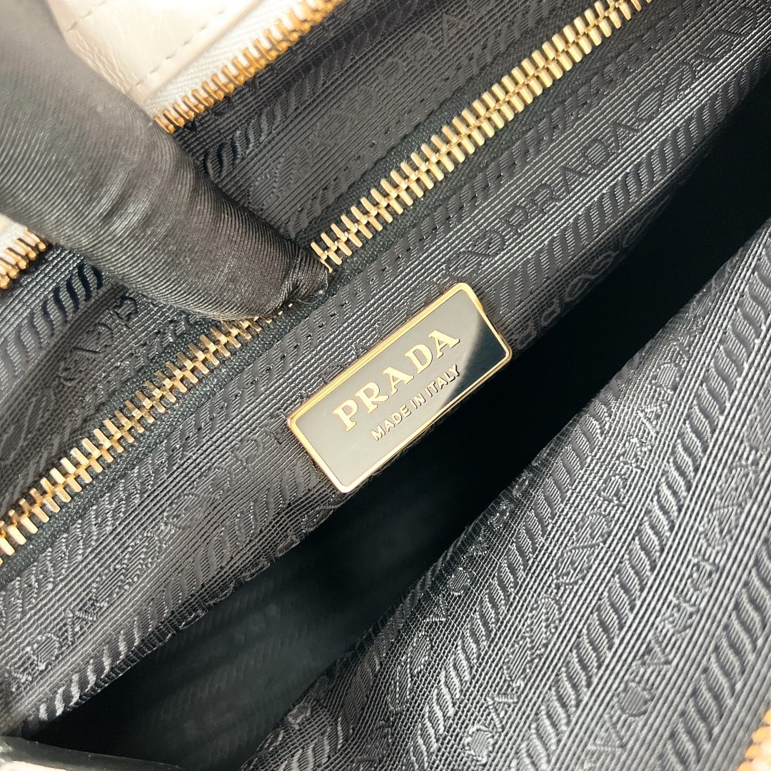LuxSoft - 1BA433 - E7D8EA Prada 1BA433