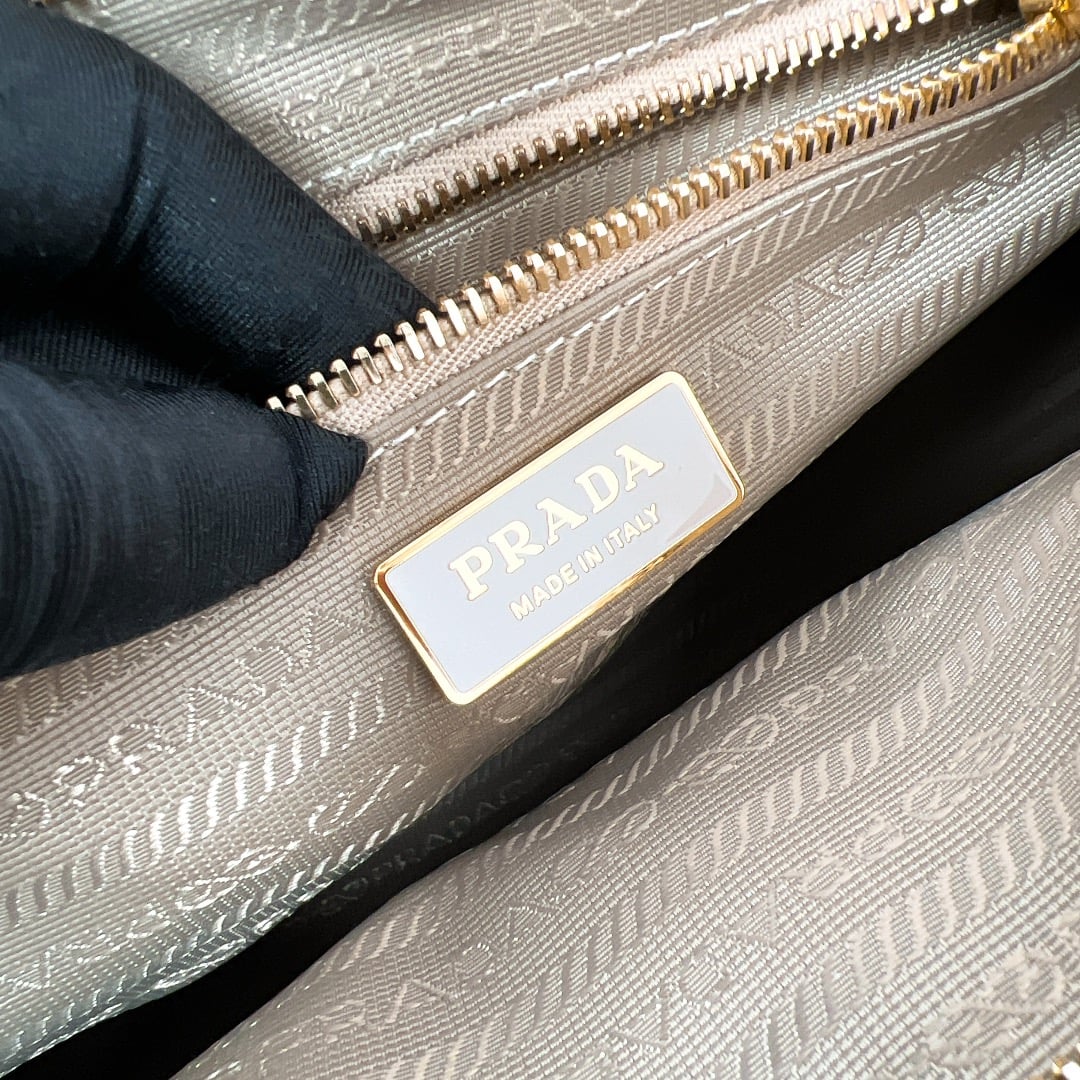 LuxSoft - 1BA433 - 0C28F0 Prada 1BA433