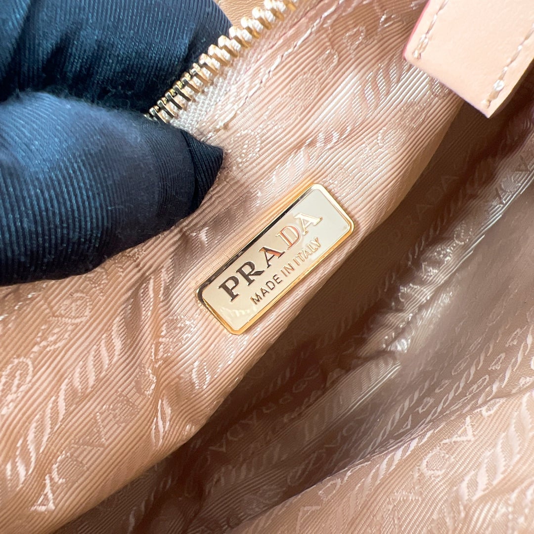 Shoulder Bag - 1BC194 - 068630 Prada 1BC194