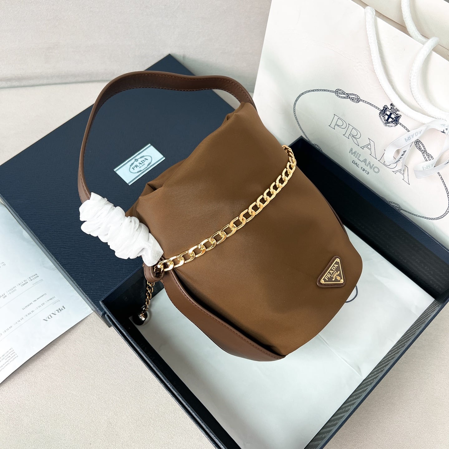 Bucket - 1BE088 - 62F200 Prada 1BE088