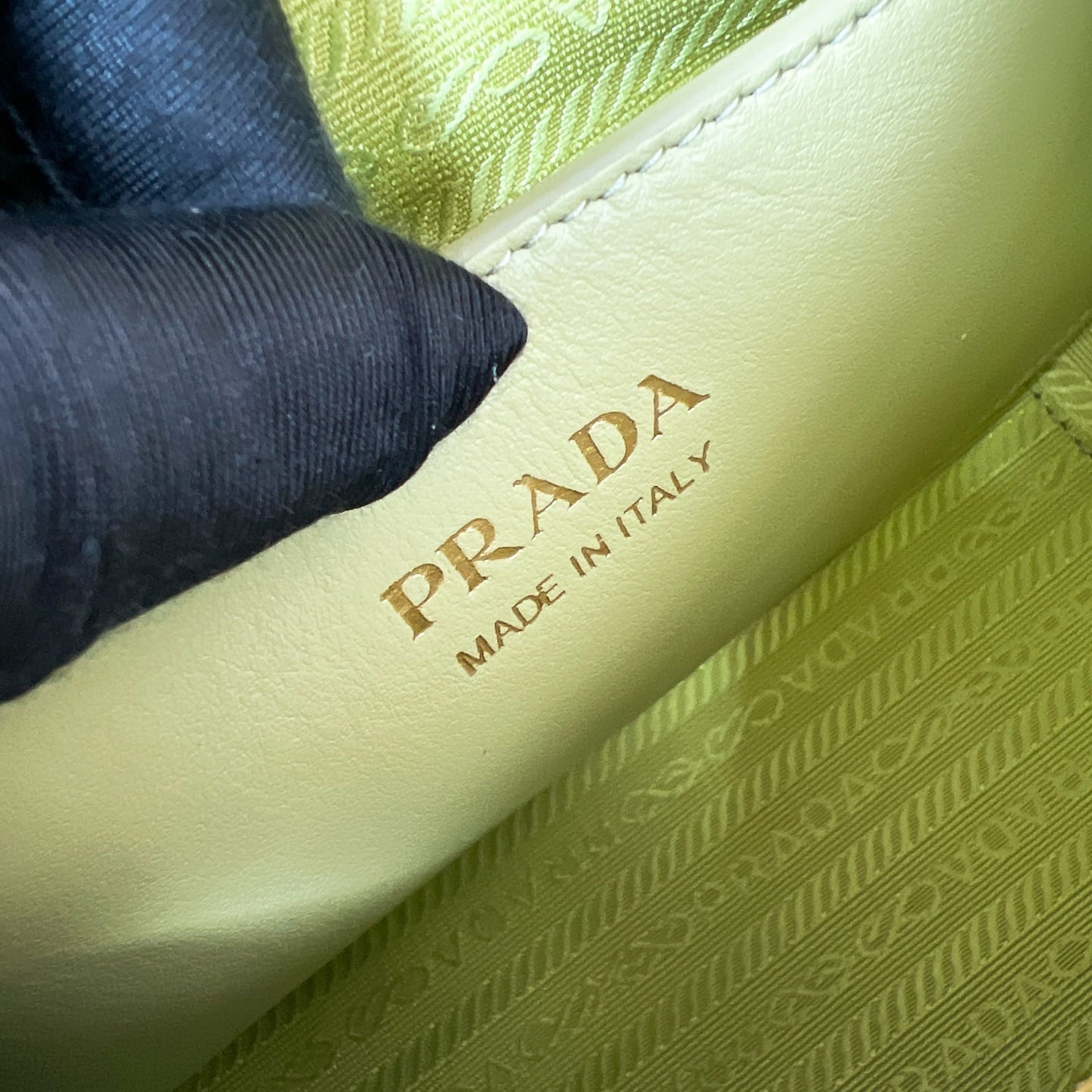 Lunch Box - 1BA451 - F2547F Prada 1BA451