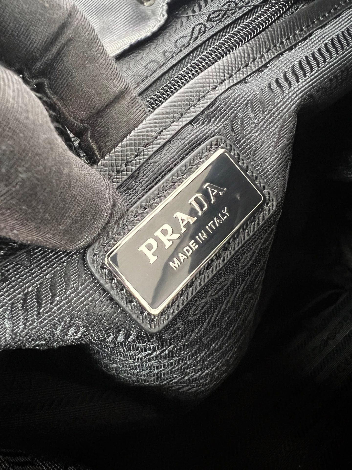 Backpack - 2VZ110 - серый Prada 2VZ110