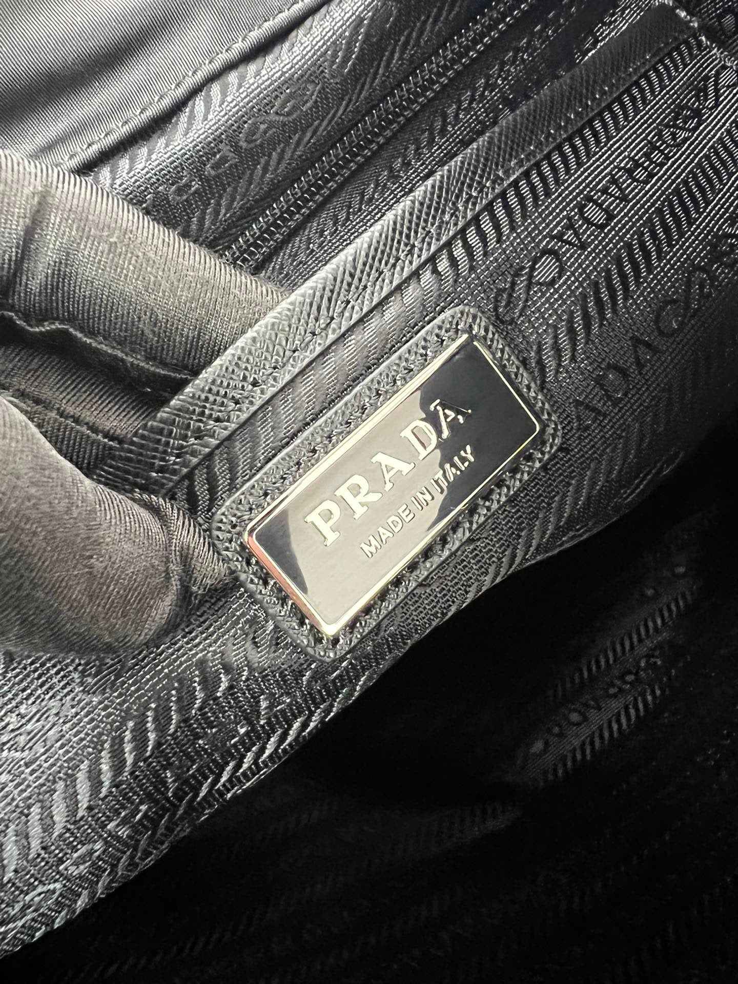 Backpack - 2VZ110 - черный - 76768A Prada 2VZ110