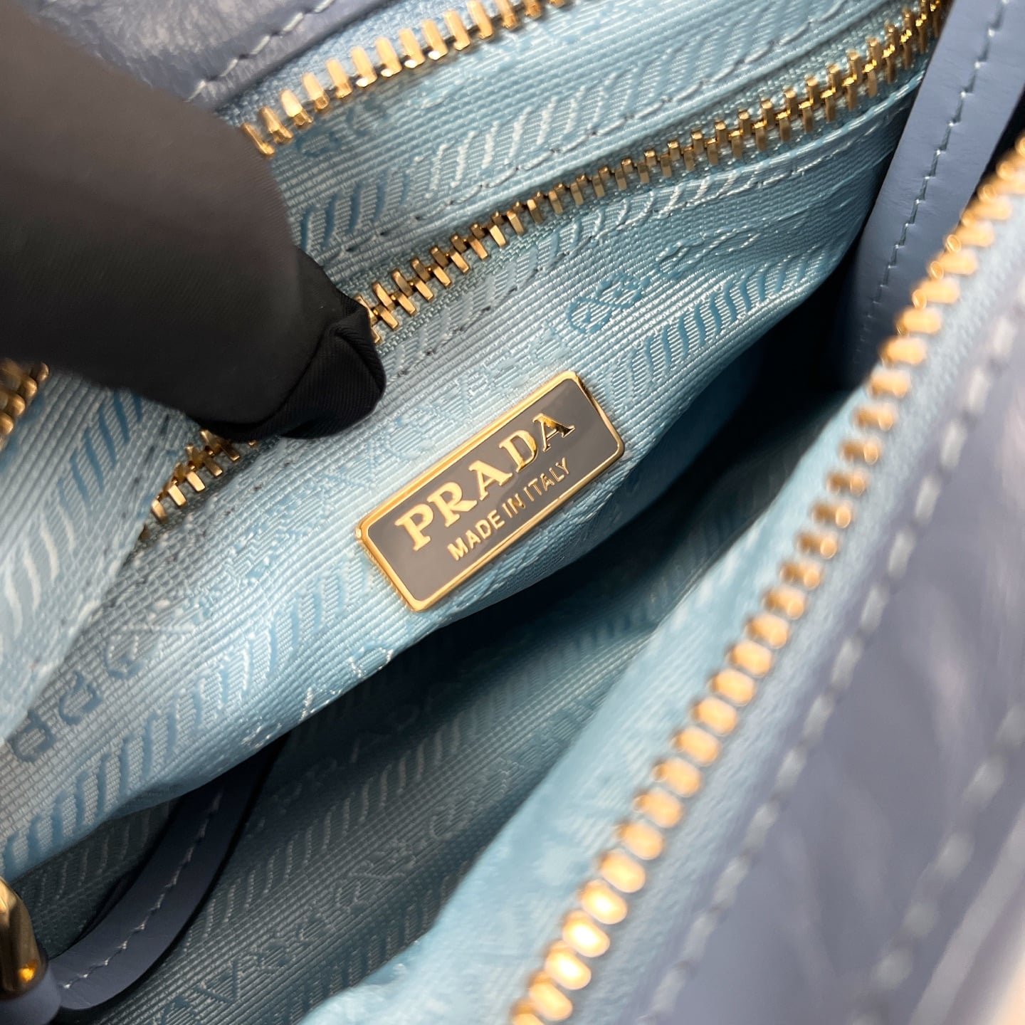 Bonnie LuxSoft - 1BA486 - AECEDA Prada 1BA486