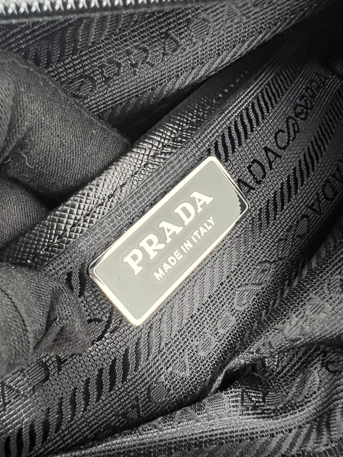 Messenger - 1BD994 - черный Prada 1BD994