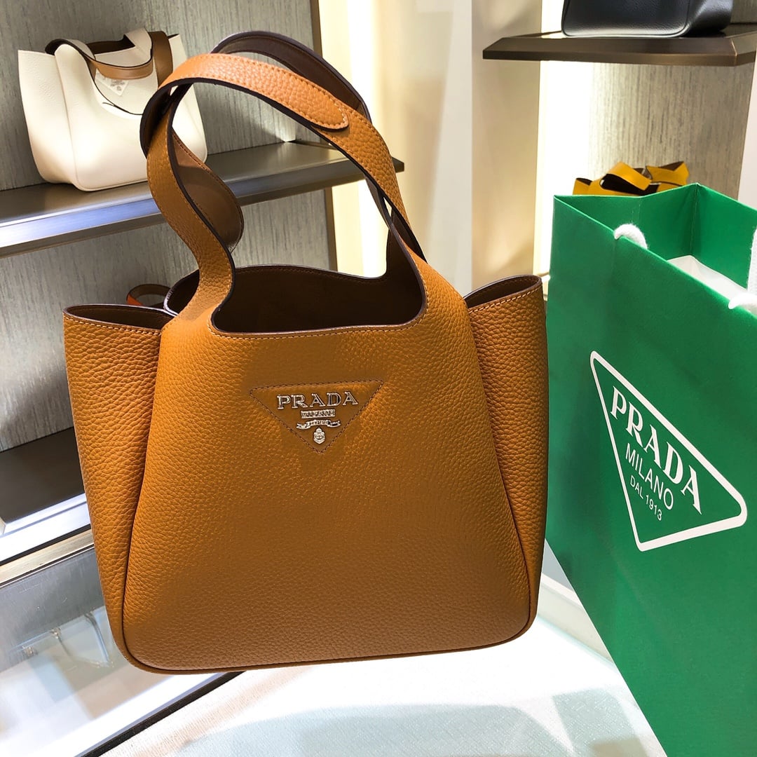 Bucket - 1BG335 - карамельный Prada 1BG335