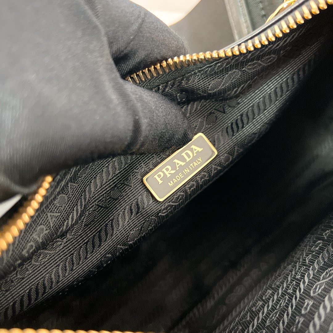 Hobo - 1BH204 - черный - 53FDE7 Prada 1BH204