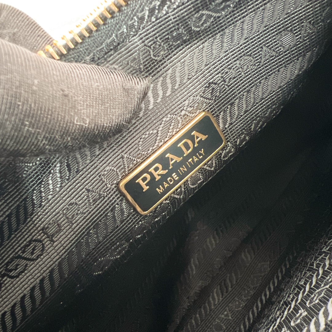 Hobo - 1BH204 - черный - DCFDD6 Prada 1BH204