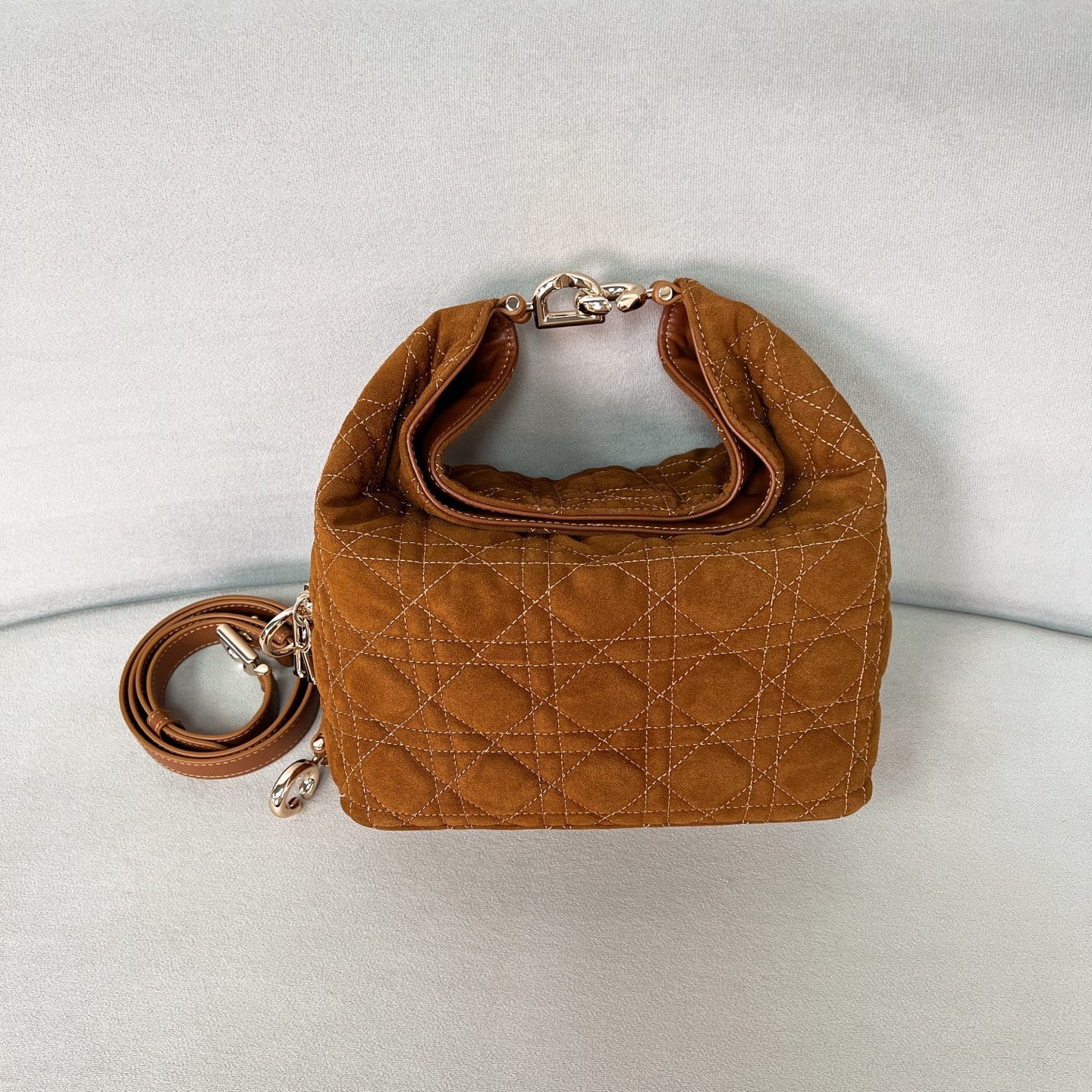 Toujours - 22.5x14x7.5см - 354C29 Dior M2867