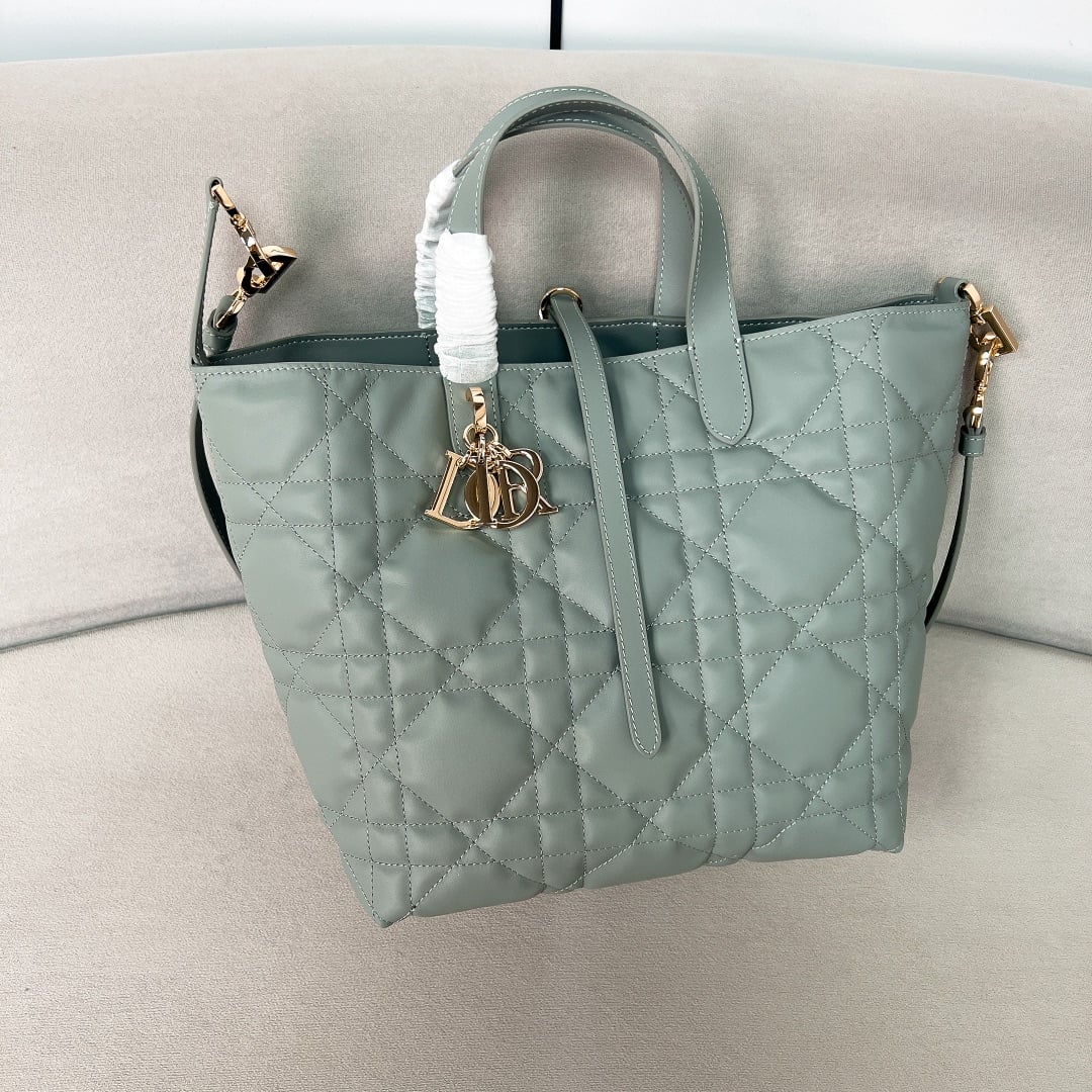 Toujours - серый - 23x24x16см Dior DOR-14GS9DIV_W