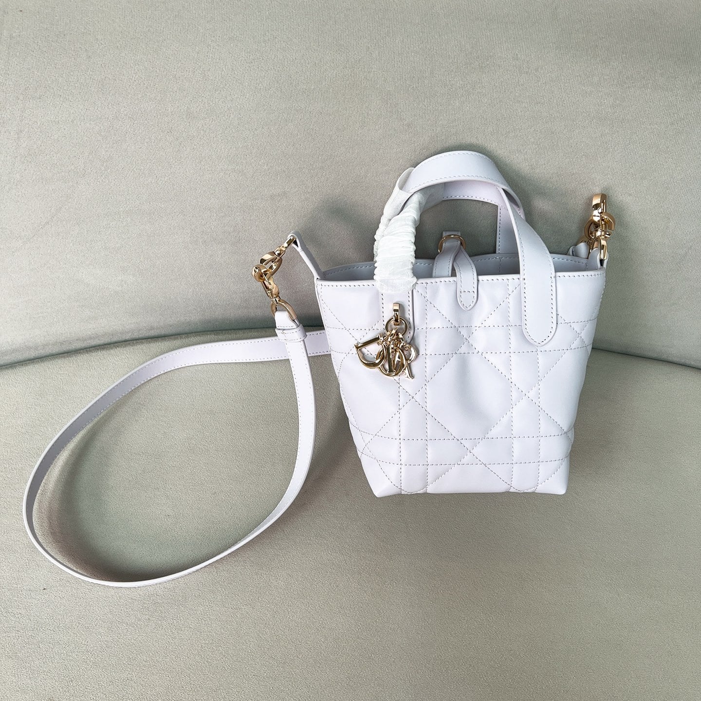 Toujours - 15x13x12см - 6EAFF3 Dior S6100