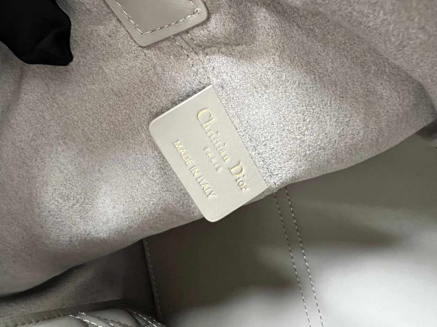 Toujours - 28.5x19x21.5см - F276AD Dior M2821