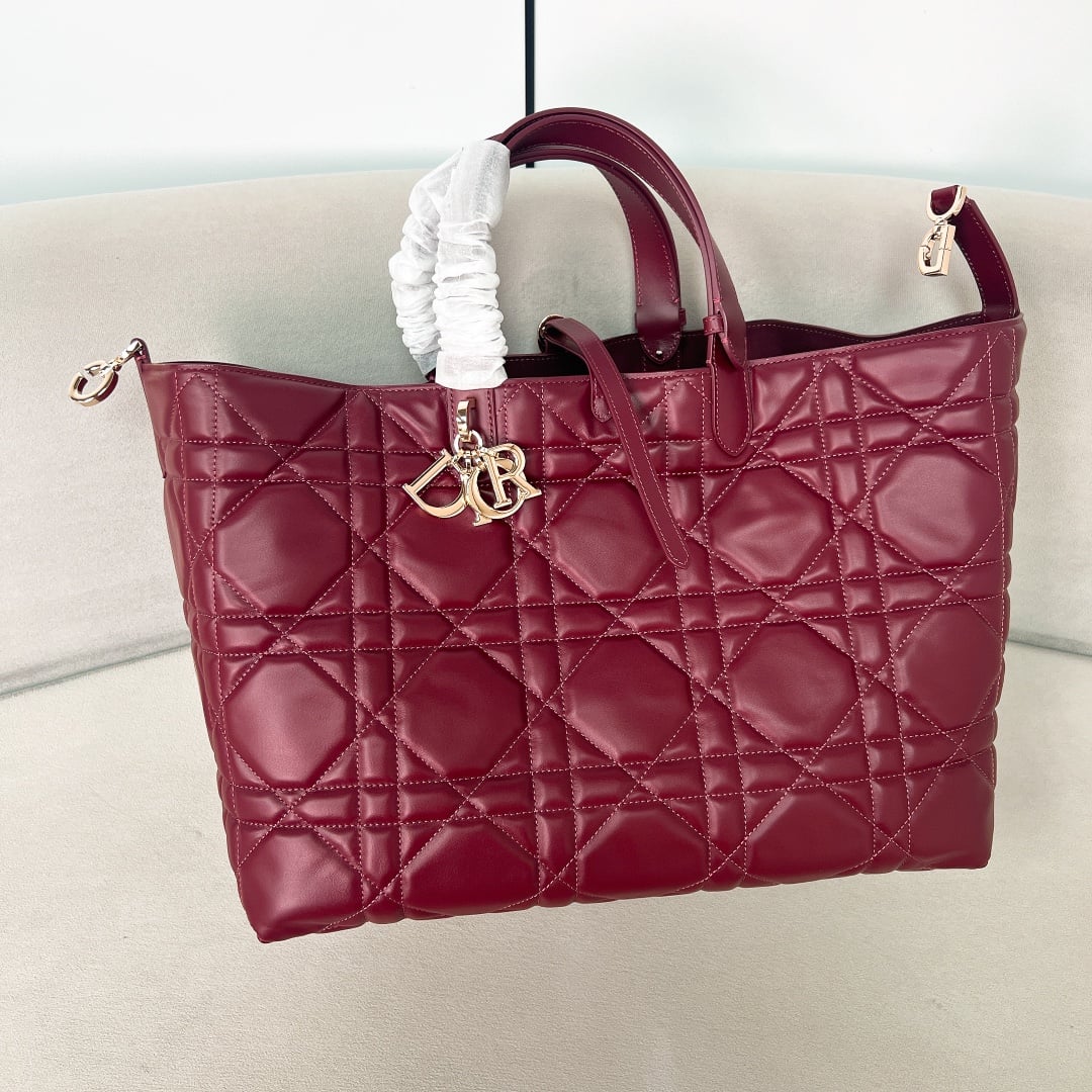 Toujours - 37x27x19см - 4CD57A Dior M2820