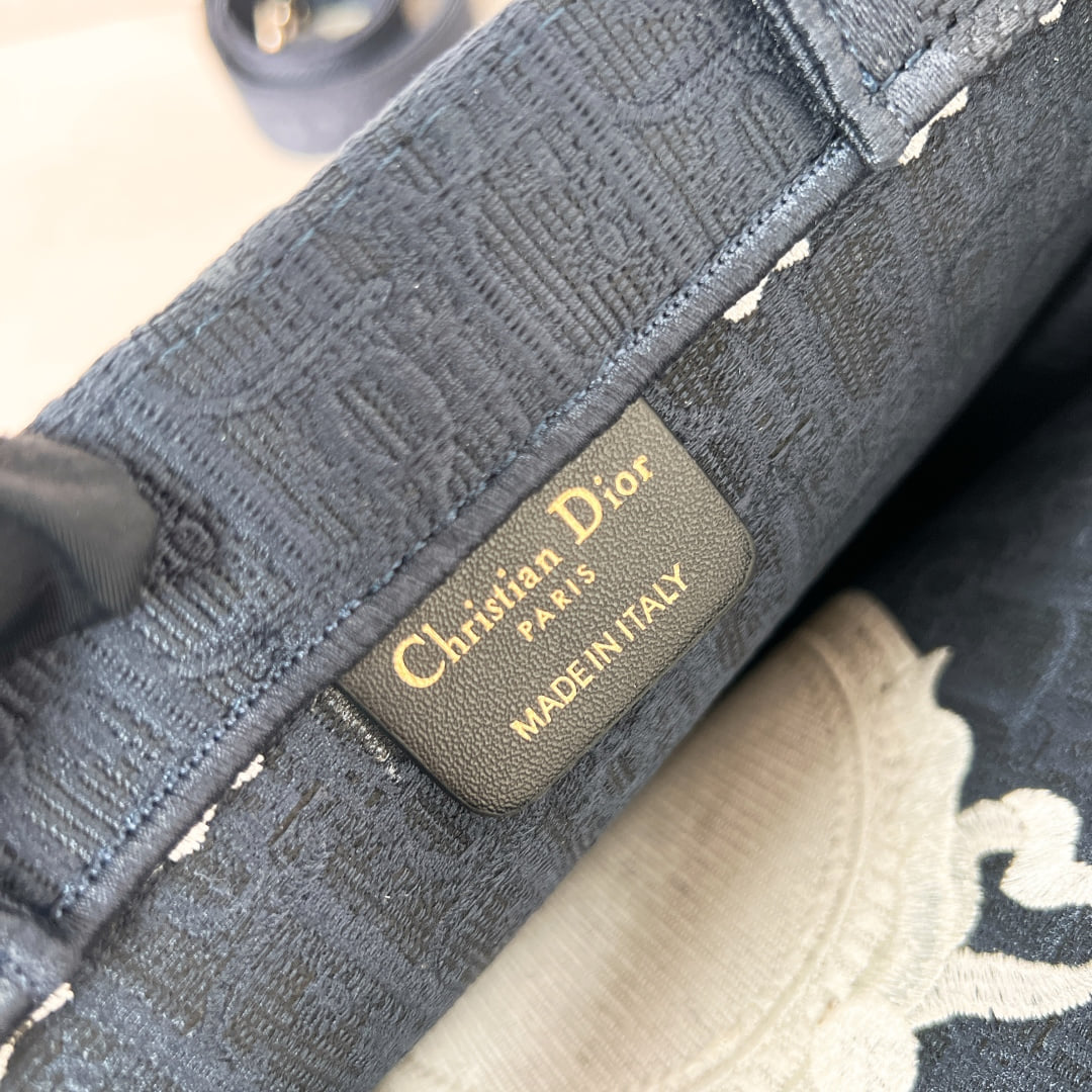 Book Tote - синий - 36x27.5x16.5см - A98275 Dior M1354