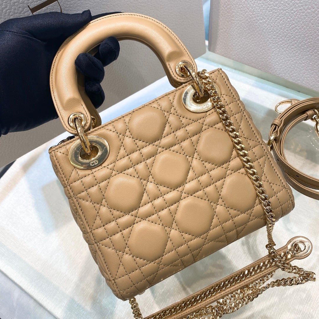 Lady Dior - 17x15x7см - D0FDB1 Dior DOR-H0QLSR3KJQ