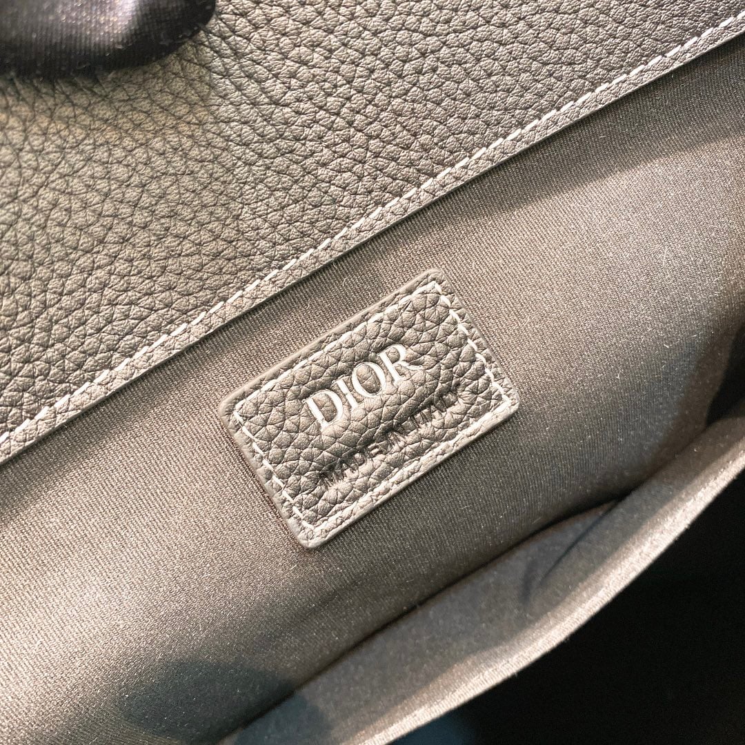 Saddle - черный - 26.5x41.5x17.5см Dior DOR-L44OSHMRLW
