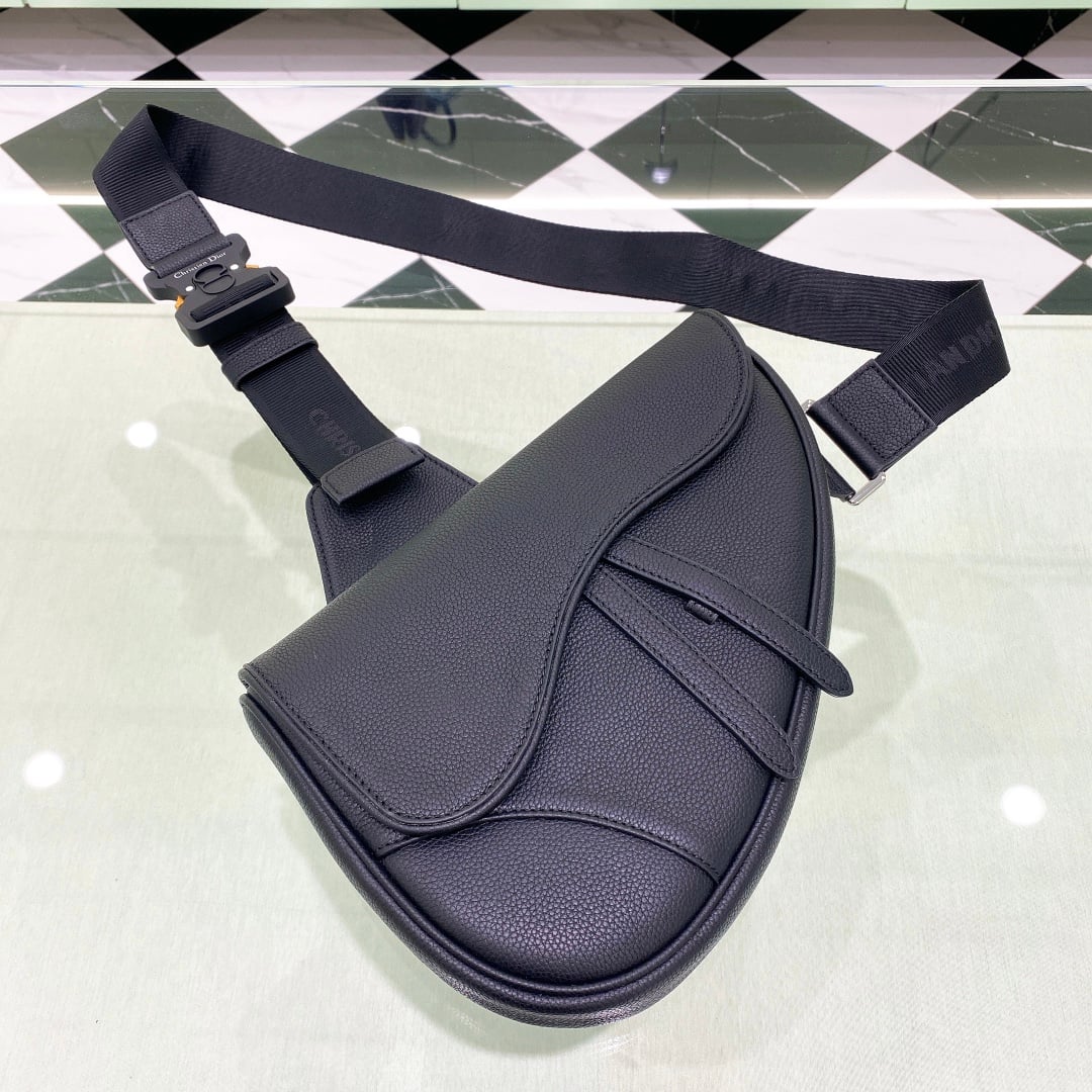 Saddle - черный - 20x28.6x5см - 4D3B6C Dior DOR-TFJ23L_UHG