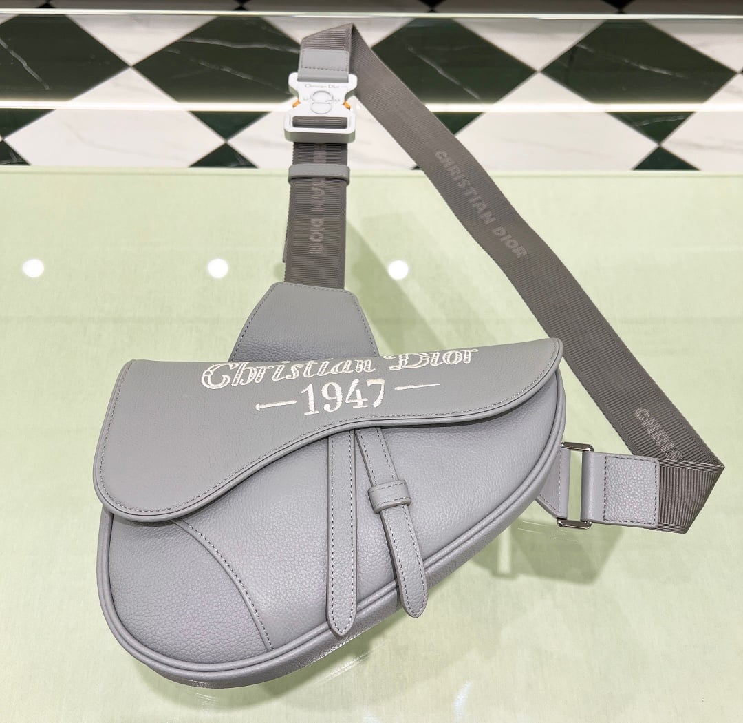 Saddle - серый - 26x19x4.5см - E7201A Dior DOR-Z_OA2L1QPG