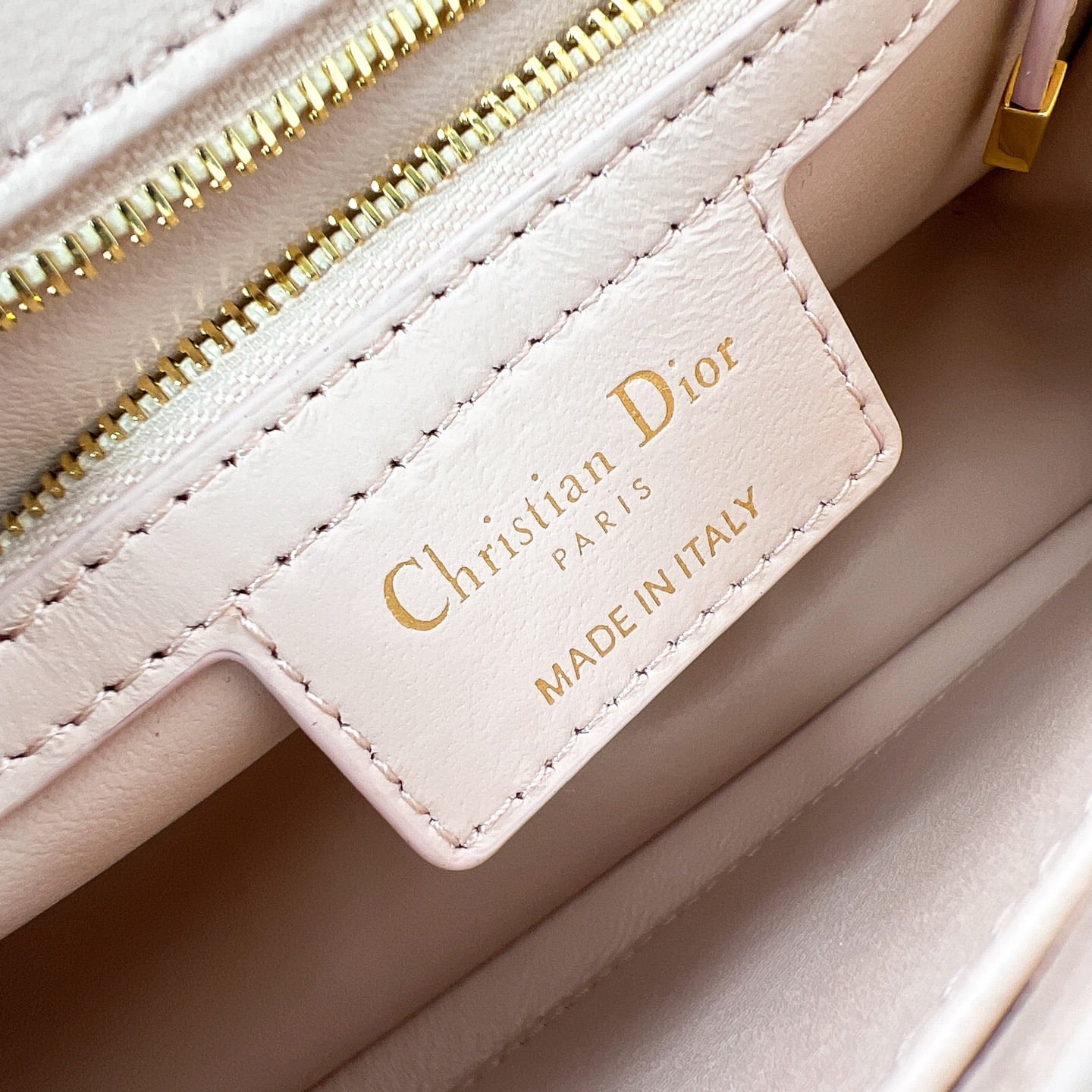 Caro - 25x16x9см - 75DED7 Dior M9253