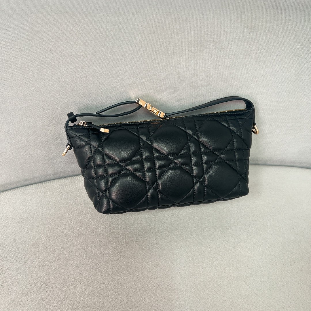 Travel Nomad - черный - 22x13x9.5см Dior S5554