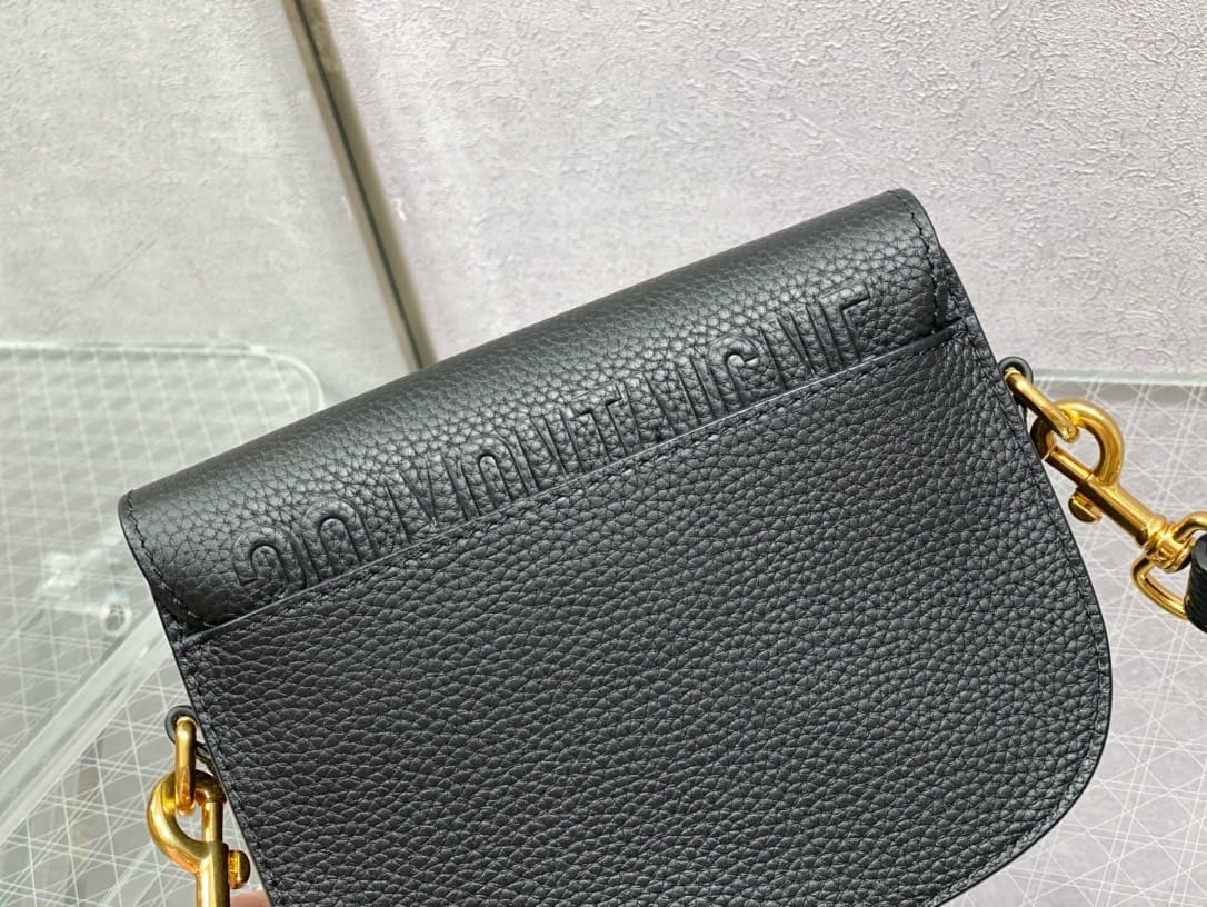 Bobby 18cm Dior 9317