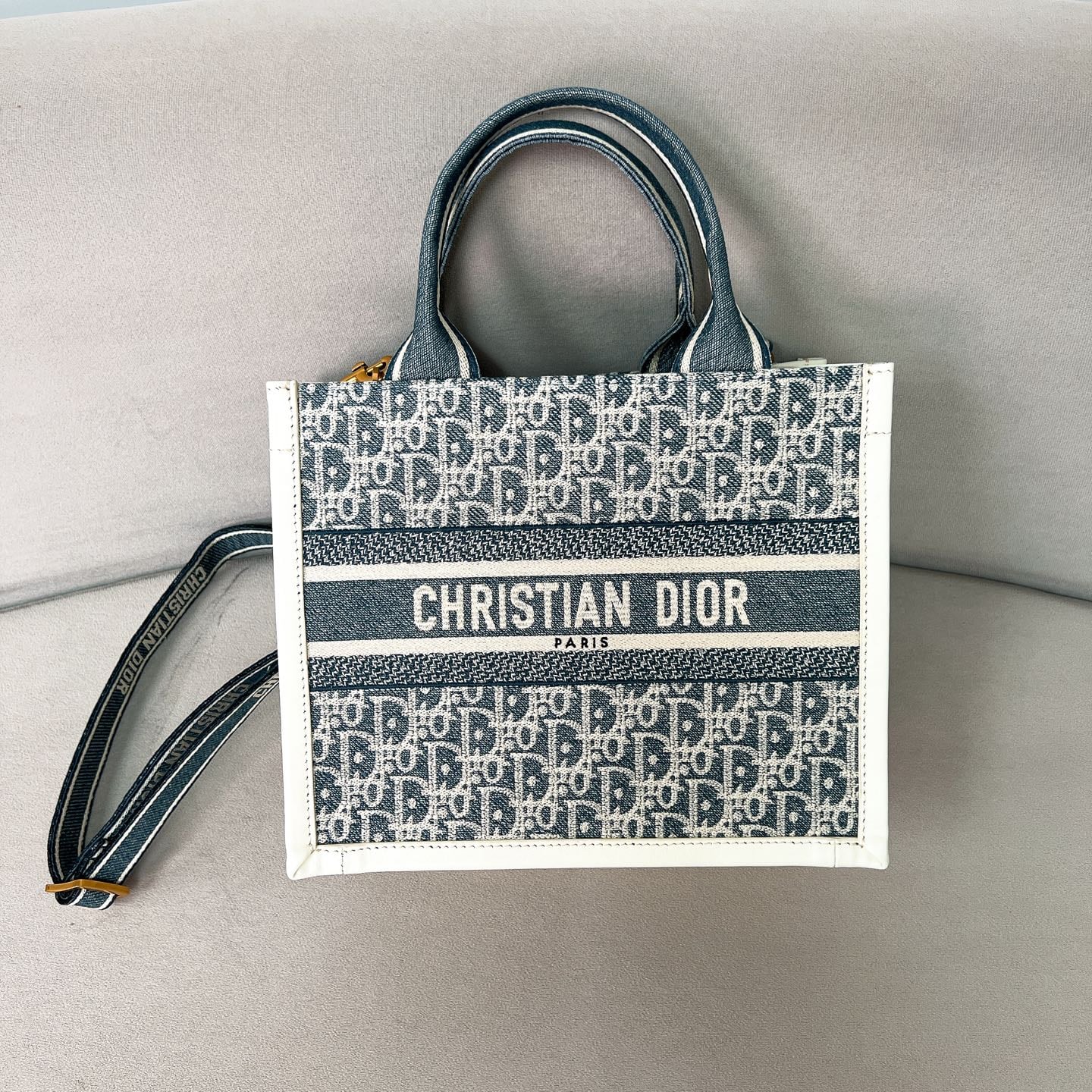 Book Tote - синий - 26.5x22x14см - 2E39C7 Dior M1325