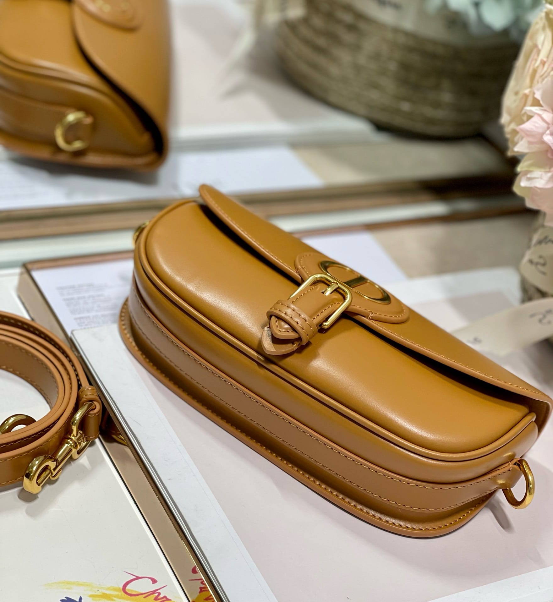 Bobby East-West Dior 9327.5