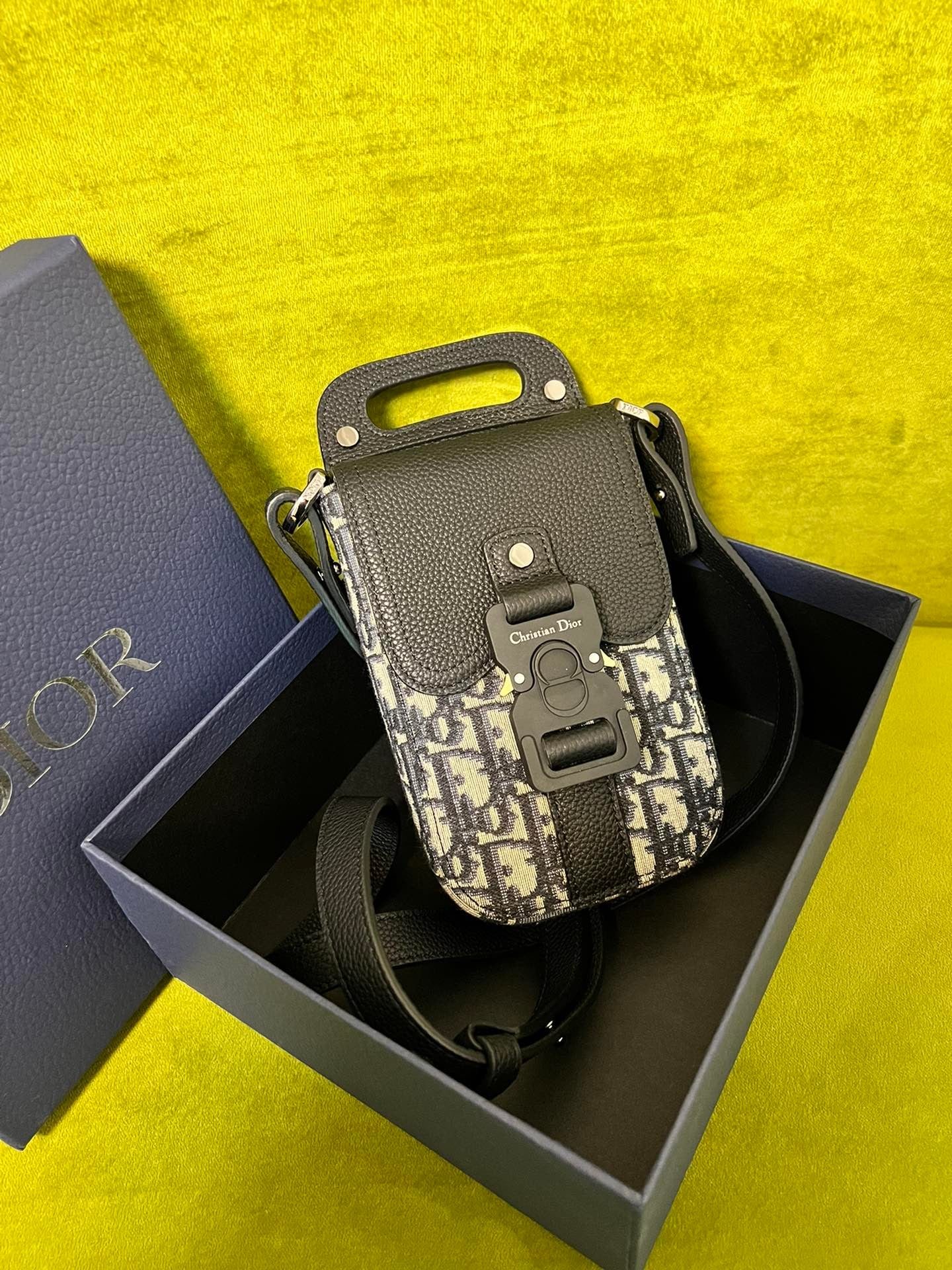 Saddle - 11x22x3.2см - DCC5E0 Dior DOR-DY-XRSXO0A