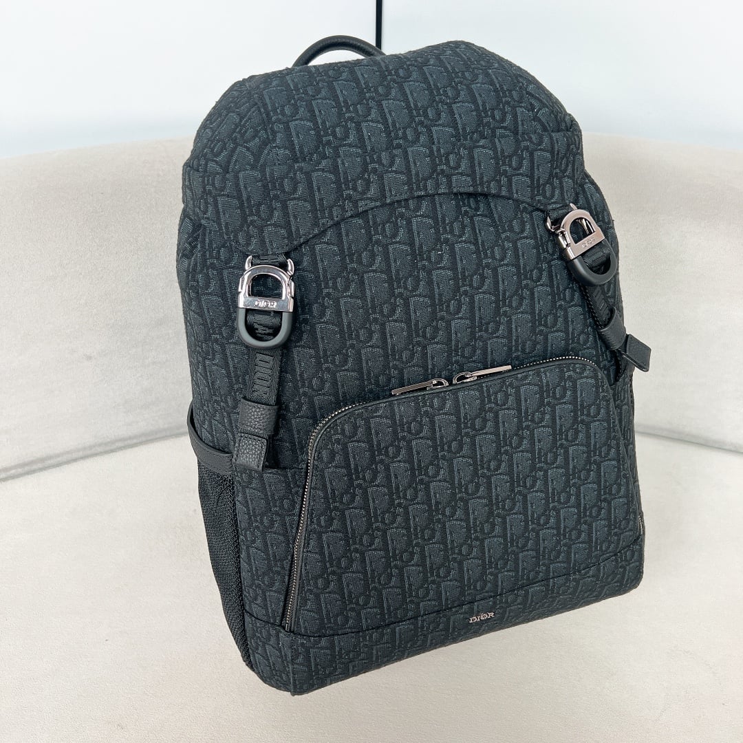 Dior 8 - 50x31x18см - 11C3B5 Dior DOR-HM0MUUDRNW