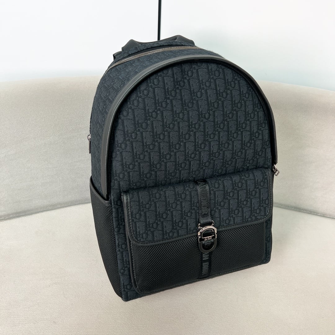 Dior 8 - 41x31x15см - F70B10 Dior DOR-AZMEZ2O5YA