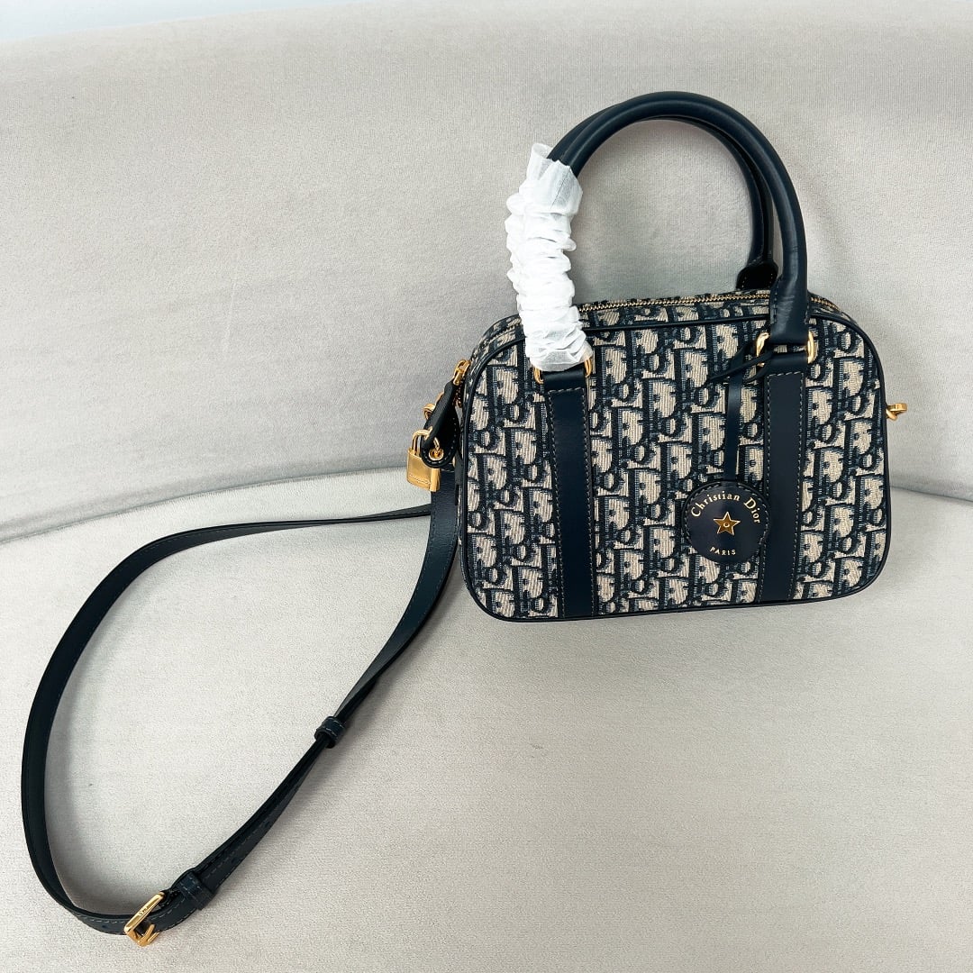 Bag - 25x16x9.5см Dior M1340