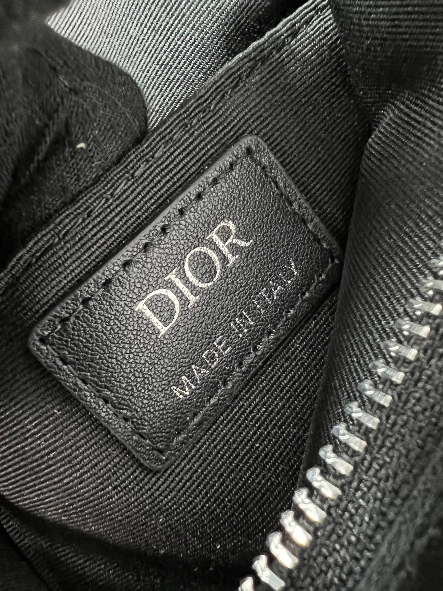 Shoulder Bag - черный - 21x39x7см Dior DOR-CJFYWJHVPA