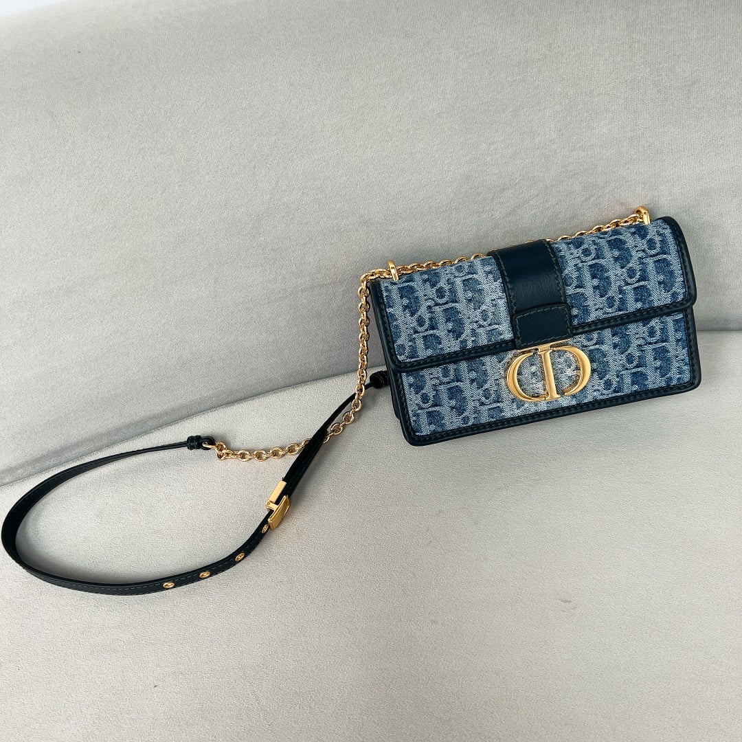 30 Montaigne - синий - 21x12x6см - E8C95A Dior M9334