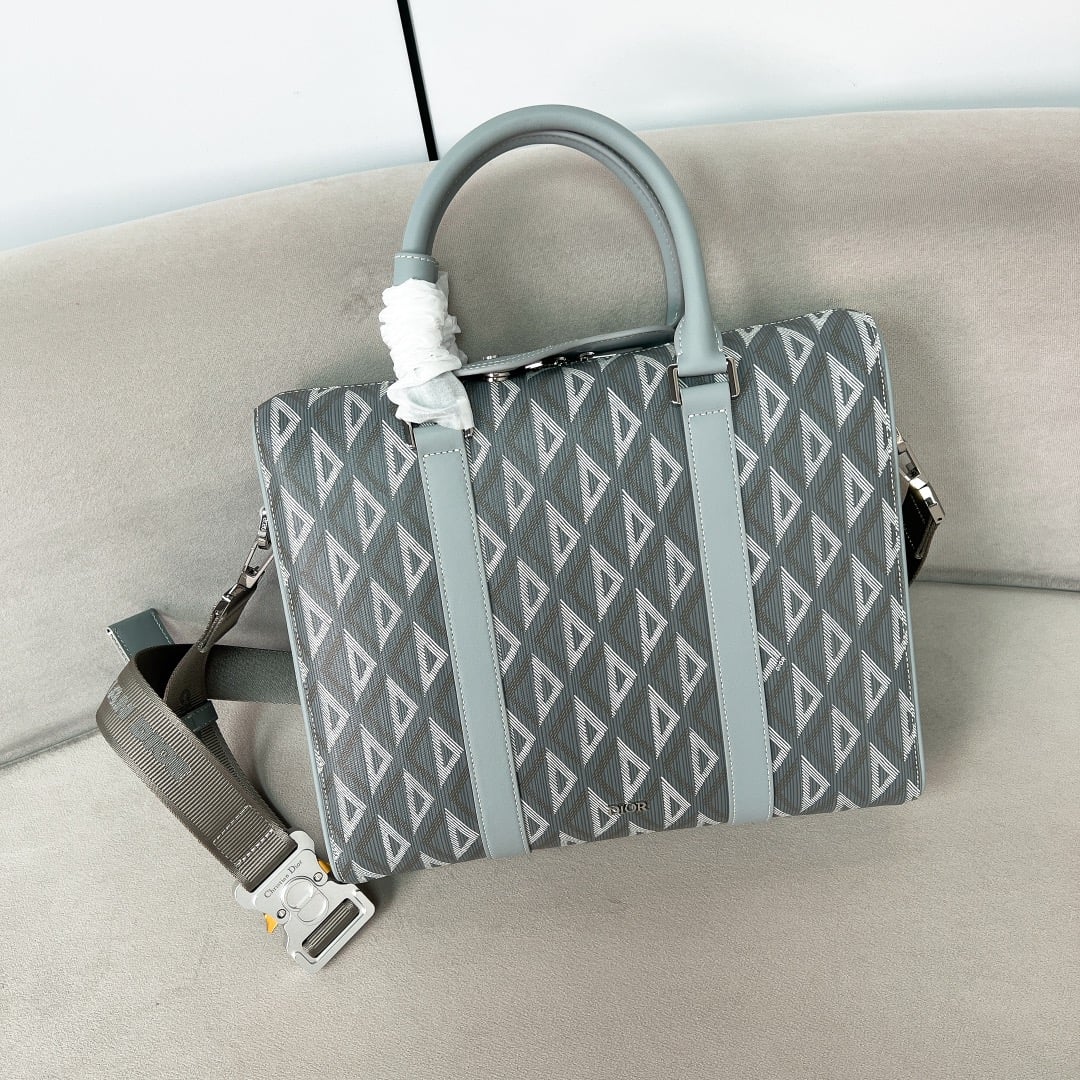Saddle - серый - 35x27x6см Dior DOR-EZLAGBGFUA