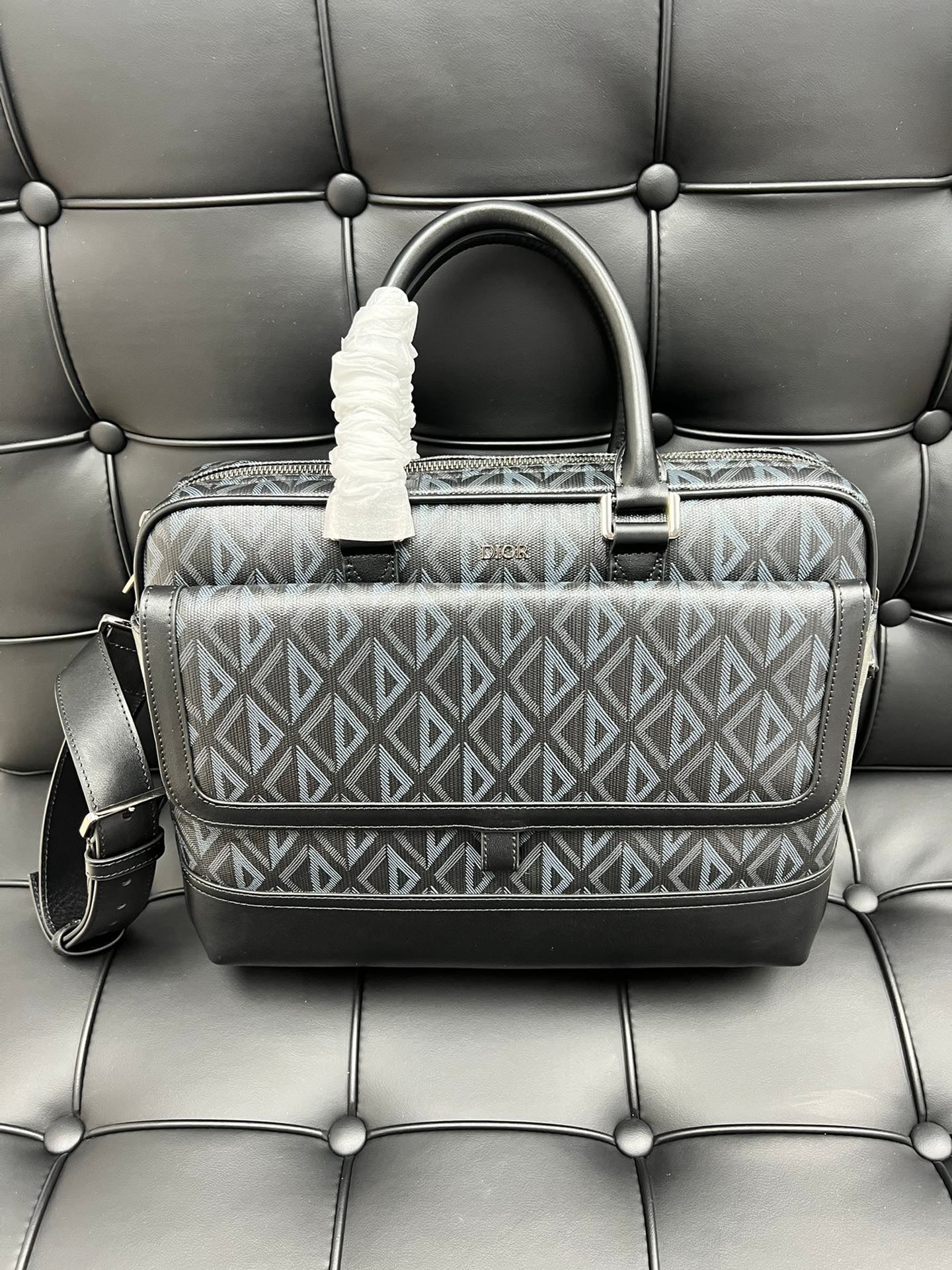 Hit the Road - 36.5x26x11см - 3771E5 Dior DOR-RAG2ZO09FQ