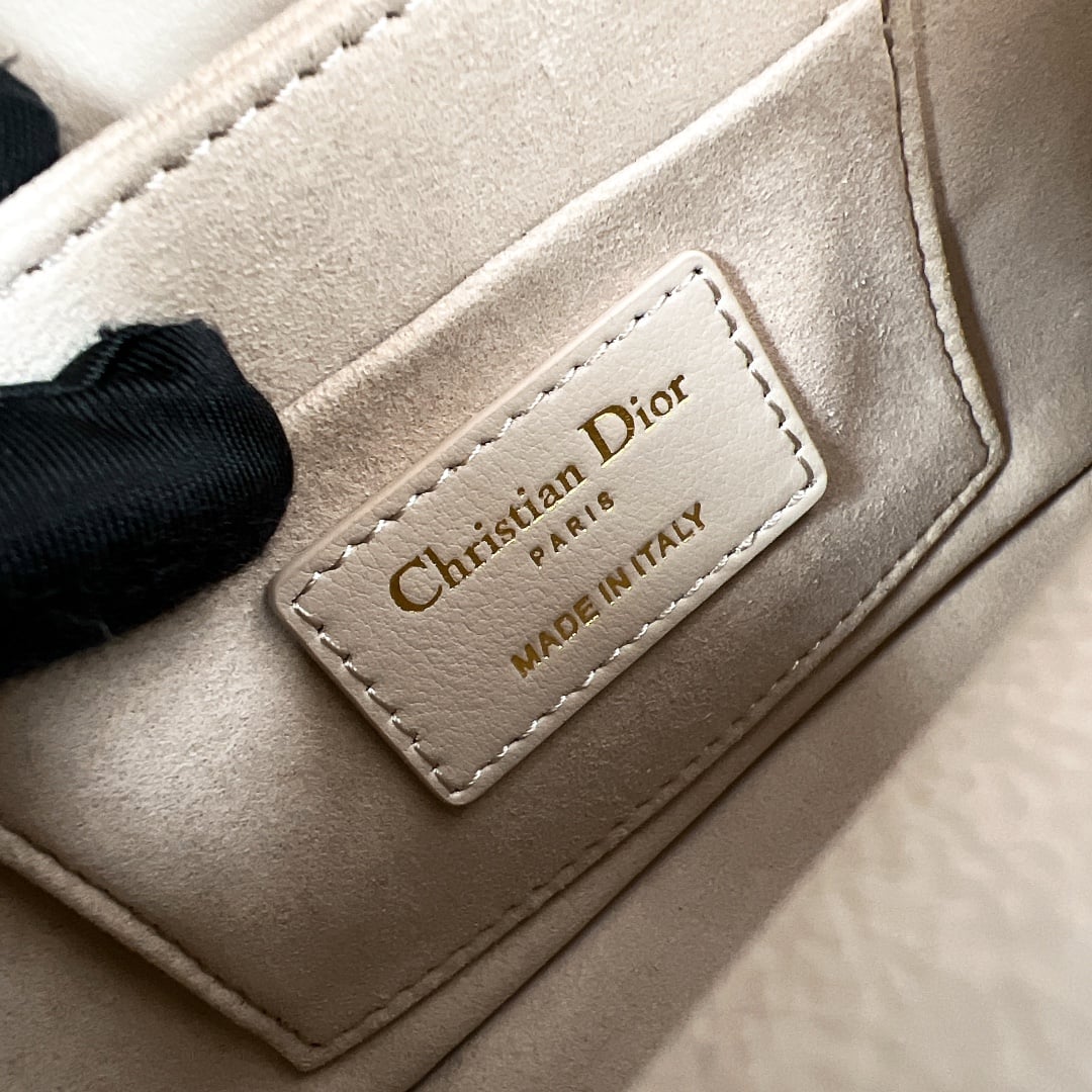 Bag - белый - 19x12x6см - B3A446 Dior M9272