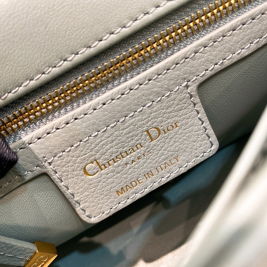 Caro - серый - 20x12x10.5см Dior DOR-UG9SNRW1HA