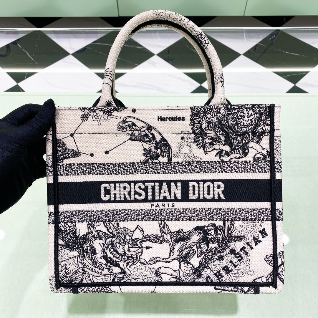 Book Tote - 26.5x21x14см - 724CFC Dior DOR-_A_LYYOO8A