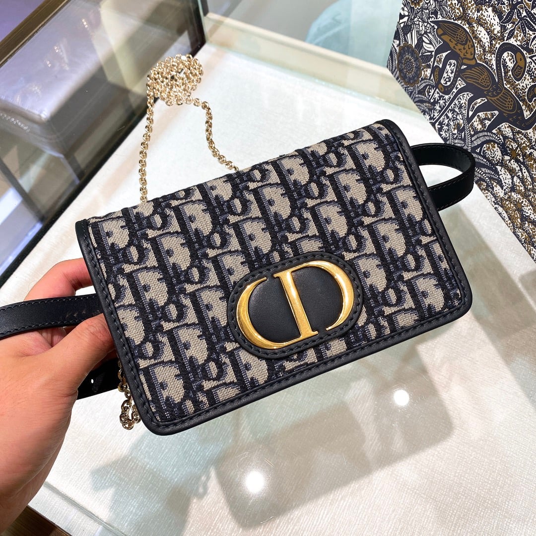 30 Montaigne - синий - 19x12.5x4см Dior M2086