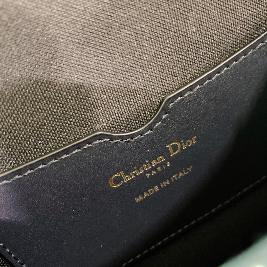 30 Montaigne - синий - 22x17x6см Dior DOR-GE2OCZAQ0W