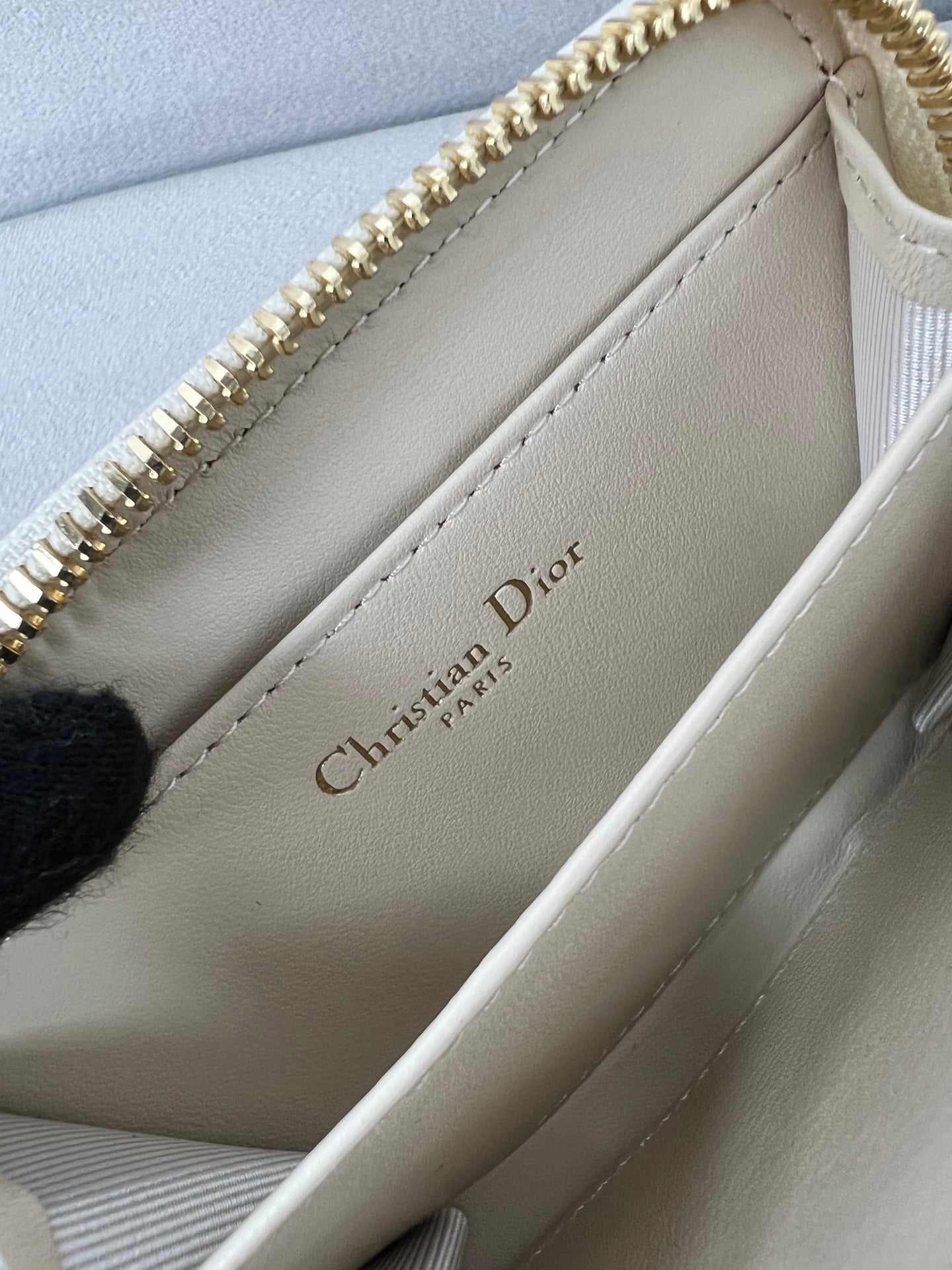 Caro - 12x9x5см - 539E1E Dior S5034