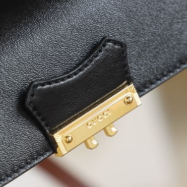 Padlock Gucci 658487.3